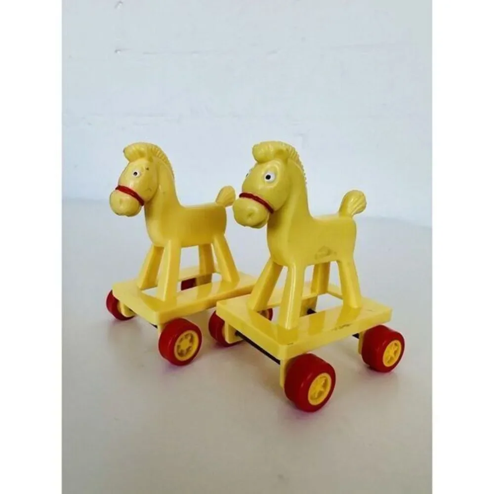 Lot of 2 McDonald's Happy Meal Toy Vintage‎ 1986 Yellow Horse on Wheels